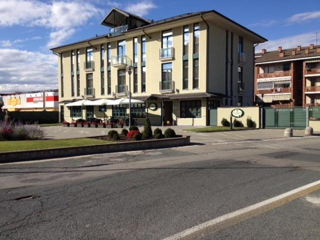 Albergo Ristorante San Marco Carmagnola Esterno foto