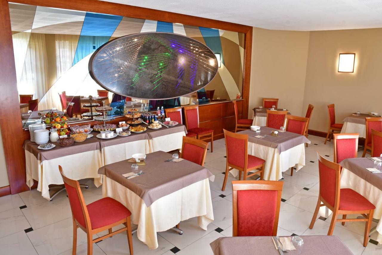 Albergo Ristorante San Marco Carmagnola Esterno foto
